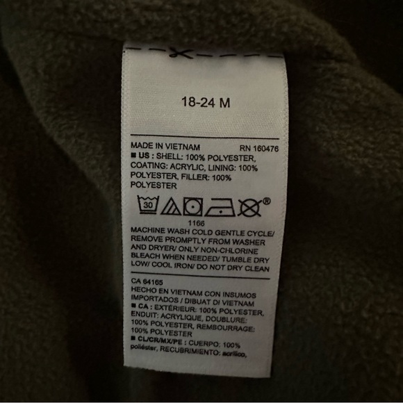 NWOT Old Navy Baby Camo Puffer Vest - Picture 8 of 8